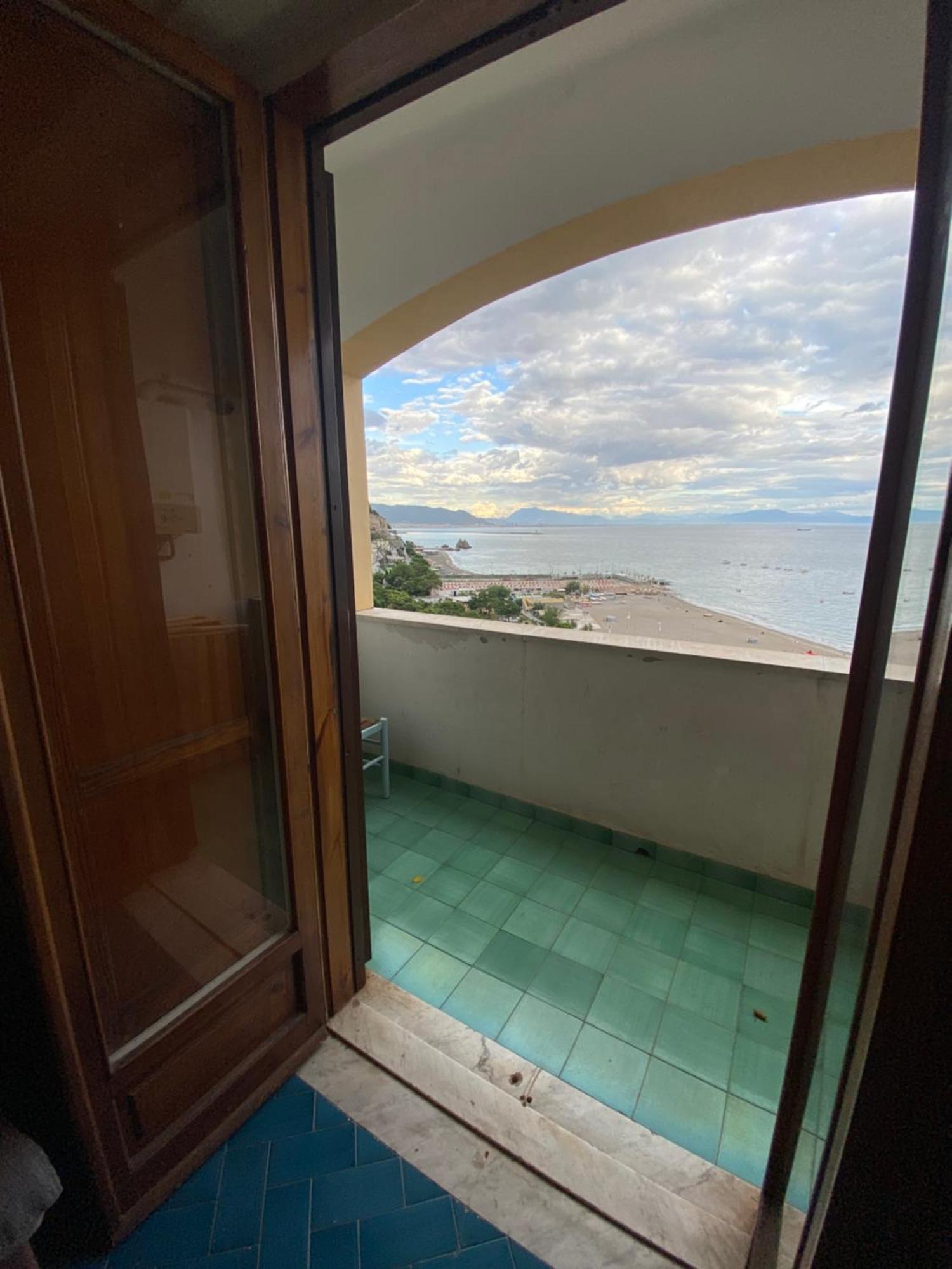 Casa Di Luisa Apartment Vietri Luaran gambar